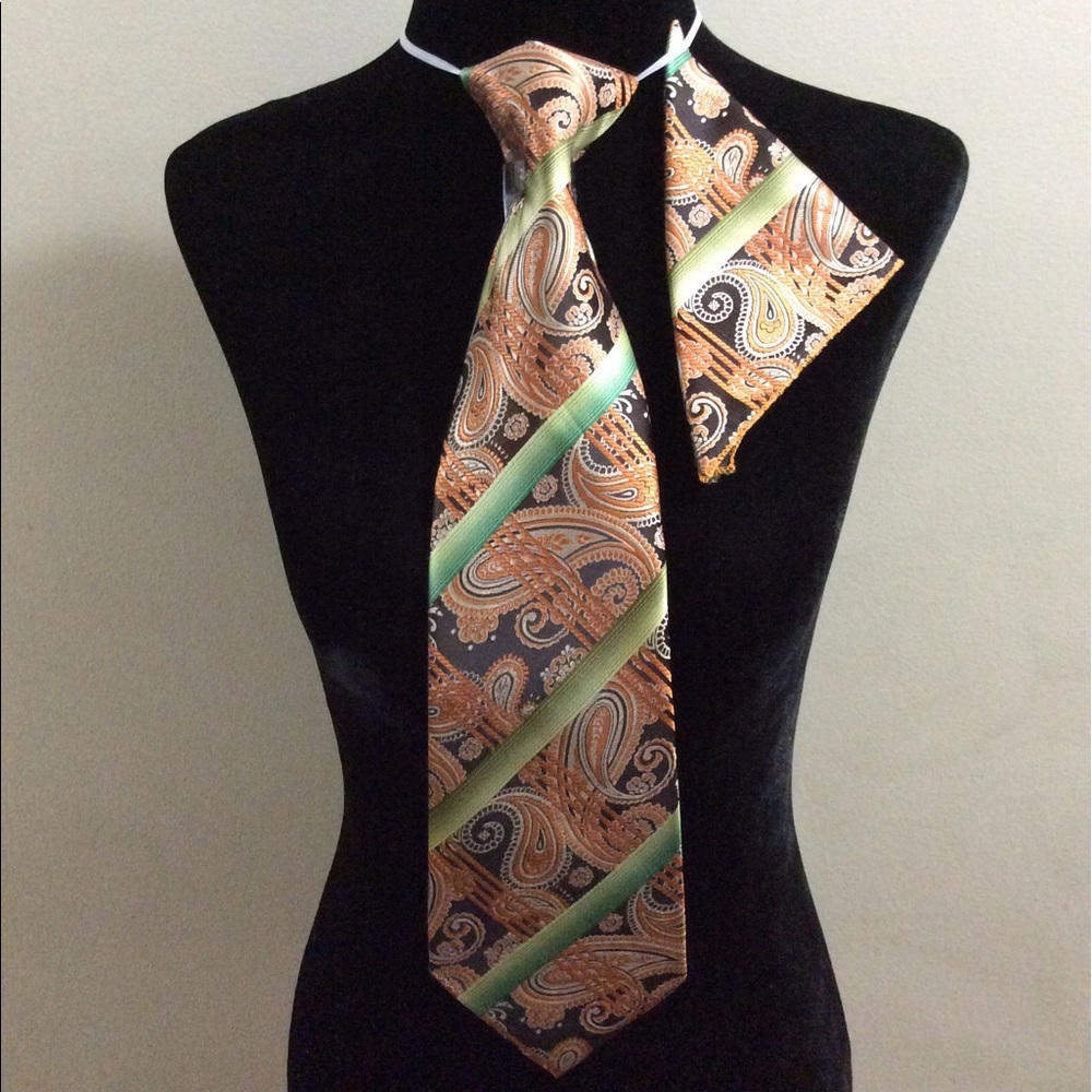 NWOT Haggar men’s neck tie with pocket square
